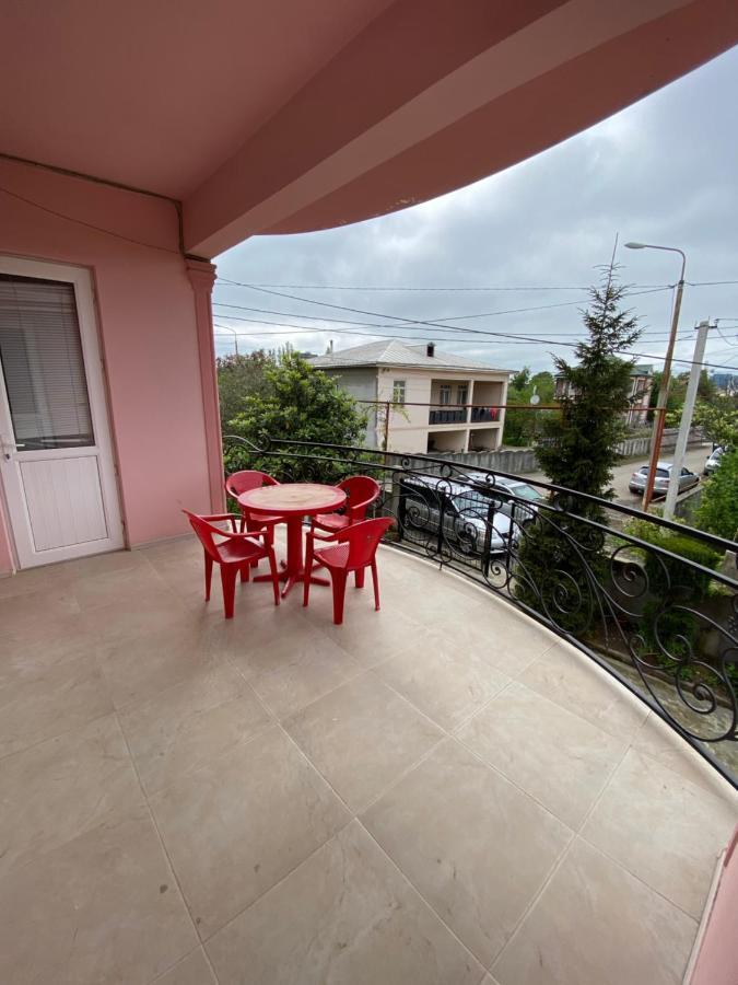 Jako Batumi Bagian luar foto