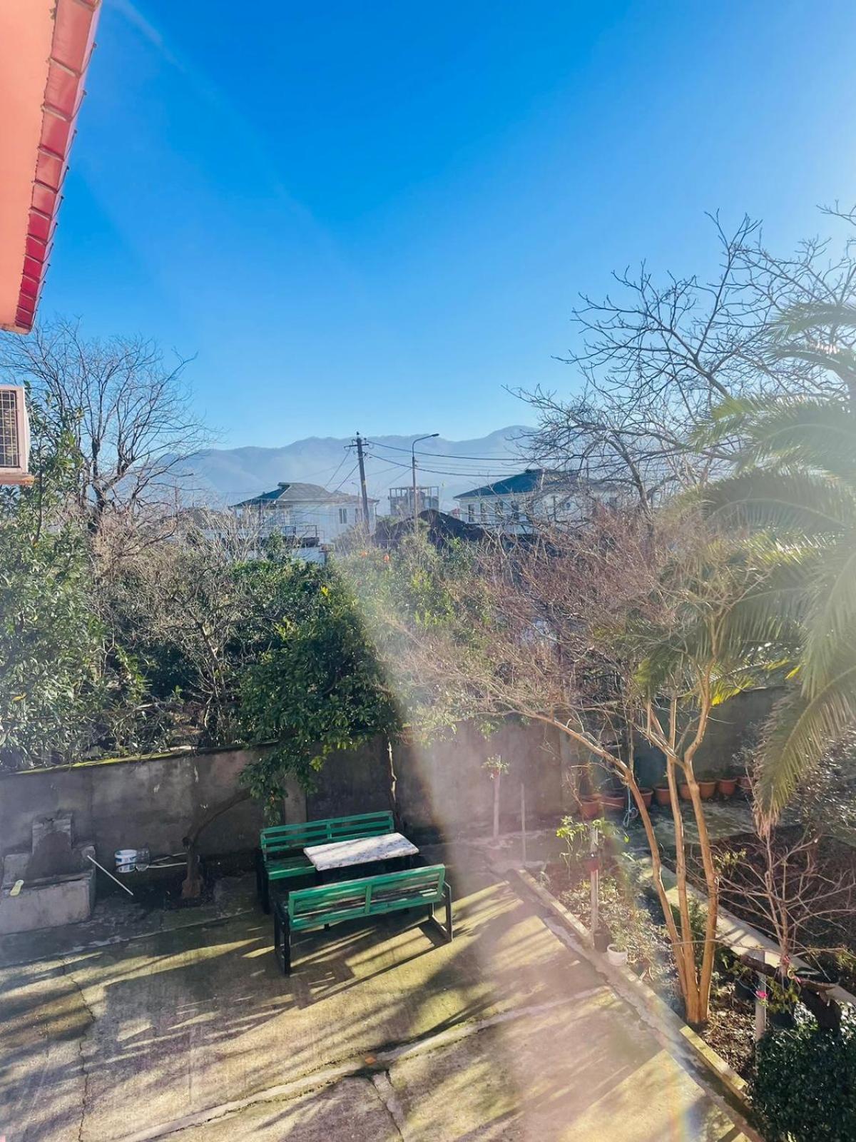 Jako Batumi Bagian luar foto